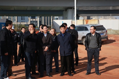 副市長宋鈾一行調(diào)研我司昌南大道、洪都大道快速路改造項目